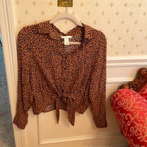 H&M black and brown Leopard print button down